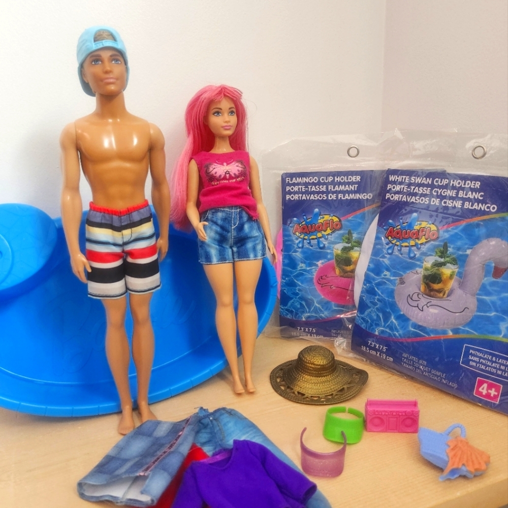 Barbie Pool Set With Daisy and Ken